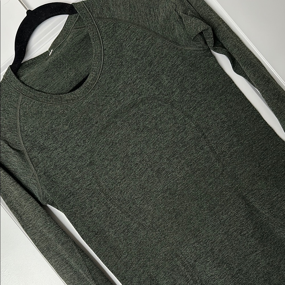 lululemon athletica Dark Green Long Sleeve Top